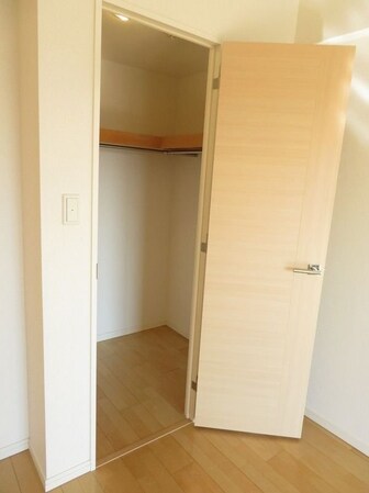 エスティメゾン大島の物件内観写真